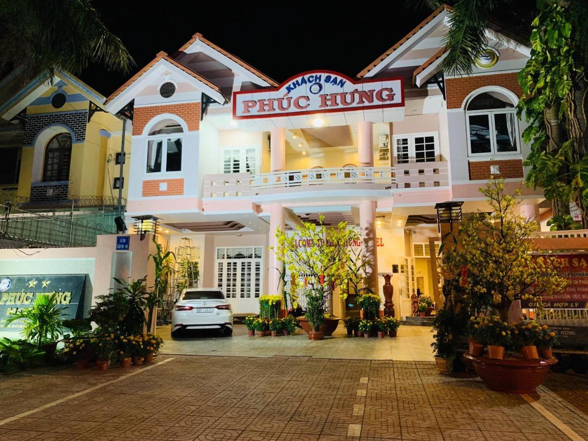 Phuc Hung Hotel Rạch Giá Exterior foto